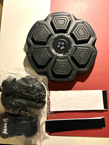 Birdsuite wall mounted boxing - wall,
