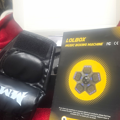 Lolbox music boxing machine - music,
